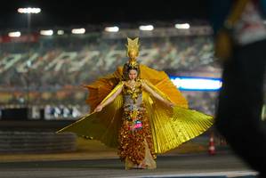 BIB: 
                            <button type="button" onclick="openModal(23257972)" class="btn btn-primary btn-sm float-right btn-popup" data-toggle="modal" data-target=".modal-high-quality">
                        <i class="fas fa-shopping-cart"></i> Add to Cart
                    </button>
                                            <button type="button" onclick="isThisMe(23257972, true)" class="btn btn-success btn-sm float-right btn-popup btn-isme hidden" data-toggle="tooltip" data-placement="bottom" title="นี่คือรูปของคุณใช่ไหม คลิกที่นี่เพื่อเอาเข้าอัลบั้ม">
                        <i class="fas fa-plus"></i> Add to album
                    </button>
                    <button type="button" onclick="isThisMe(23257972, false)" class="btn btn-warning btn-sm float-right btn-popup btn-isnotme hidden">
                        <i class="fas fa-ban"></i> Remove from album
                    </button>